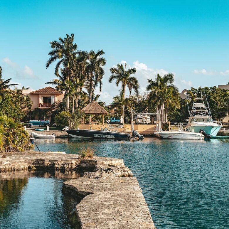 Bloom Puerto Aventuras | Departamentos frente al mar en Venta play investments COMUNIDAD PUERTO AVENTURAS3-min