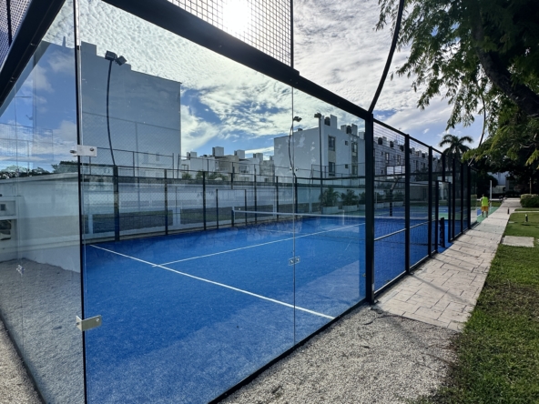 Área común con alberca Residencial Bali Playa del Carmen casas en venta – Play Investments propiedades Riviera Maya