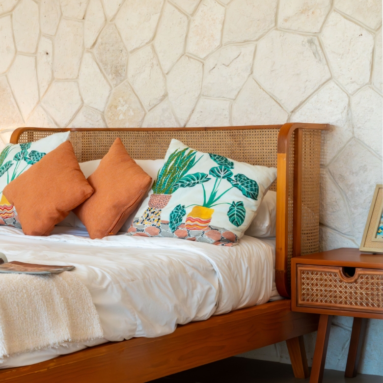 Descubre Punta Kaan Condos en venta en Playa del Carmen con Play Investments. Te ayudamos a encontrar la propiedad ideal para invertir, vivir o generar rentabilidad en el corazón de la Riviera Maya.