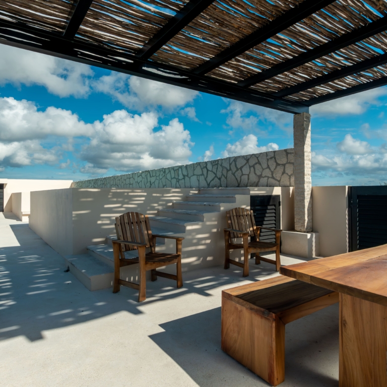 Descubre Punta Kaan Condos en venta en Playa del Carmen con Play Investments. Te ayudamos a encontrar la propiedad ideal para invertir, vivir o generar rentabilidad en el corazón de la Riviera Maya.