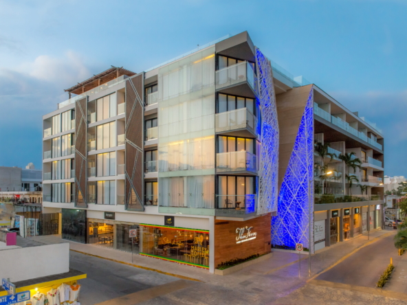 The Fives Downtown Hotel – Curio Collection by Hilton Departamentos en venta: inversión premium en el corazón de Playa del Carmen