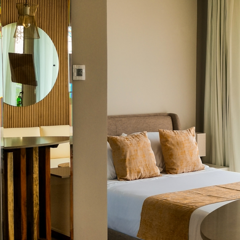 Descubre Alizée Tower, departamentos tipo condohotel en venta en Playa del Carmen, ideales para inversión y renta vacacional en la Riviera Maya.