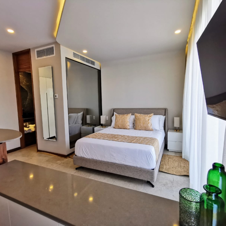 Descubre Alizée Tower, departamentos tipo condohotel en venta en Playa del Carmen, ideales para inversión y renta vacacional en la Riviera Maya.